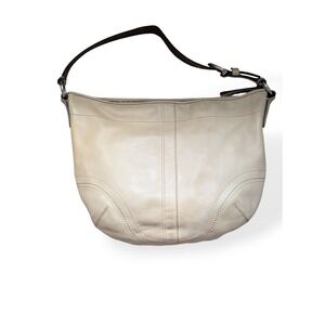 Coach Hobo Shoulder Bag Beige Ivory Cream Leather Medium Silver Hardware Boho